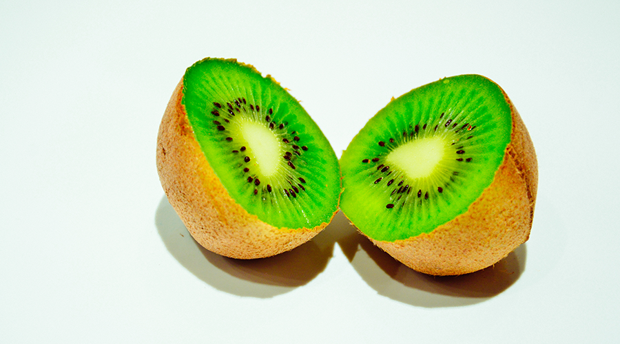 El kiwi y los pimientos